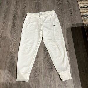 Nike Women’s Dri Fit Joggers Size Small
